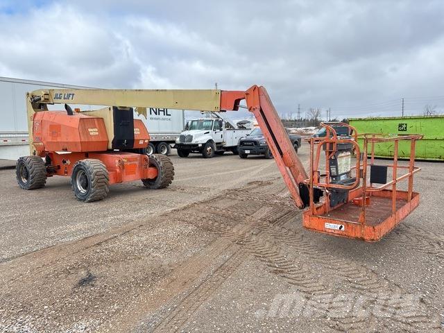 JLG 800 AJ Leddede bomlifter
