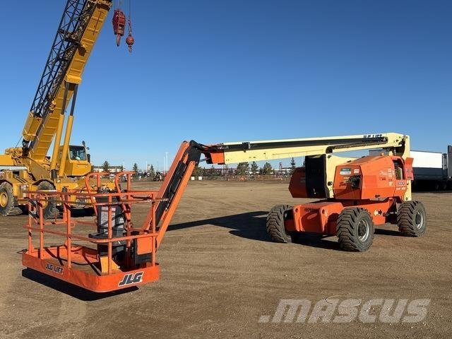 JLG 800 AJ Leddede bomlifter