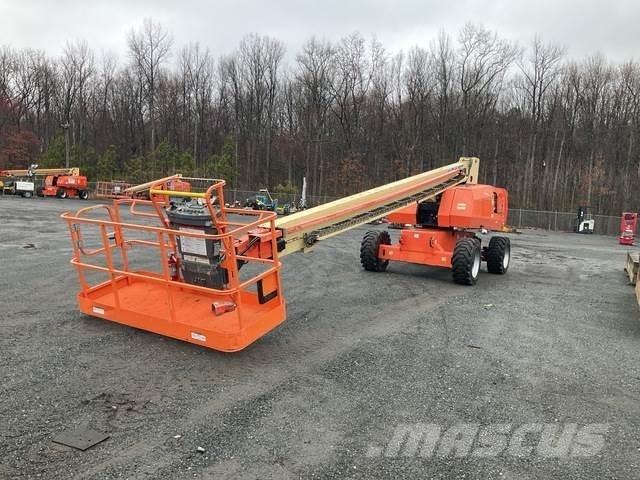 JLG 800 S Teleskop bomlifter