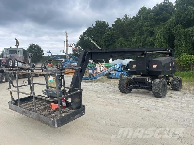 JLG 800A Leddede bomlifter