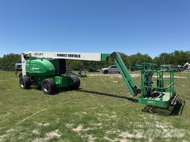 JLG 800AJ Leddede bomlifter