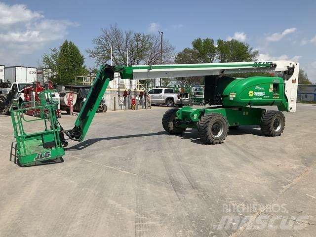 JLG 800AJ Leddede bomlifter