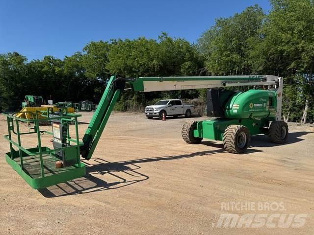 JLG 800AJ Leddede bomlifter