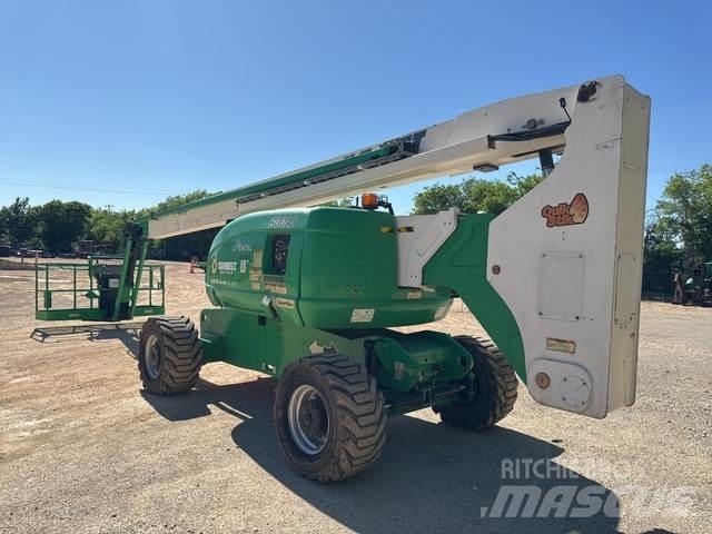 JLG 800AJ Leddede bomlifter