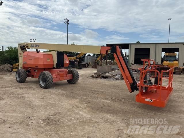JLG 800AJ Leddede bomlifter