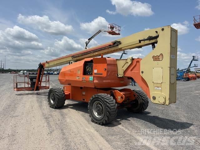 JLG 800AJ Leddede bomlifter