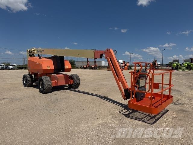 JLG 800AJ Leddede bomlifter