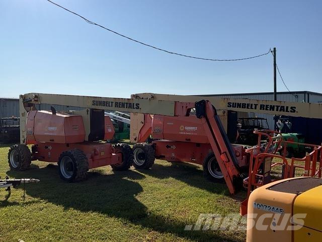 JLG 800AJ Leddede bomlifter