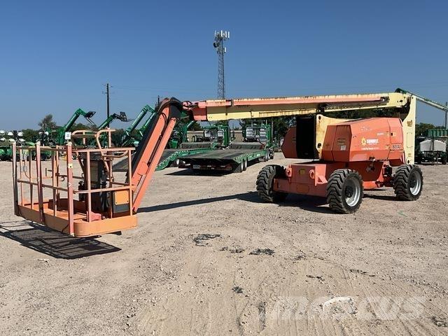 JLG 800AJ Leddede bomlifter
