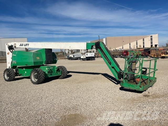 JLG 800AJ Leddede bomlifter