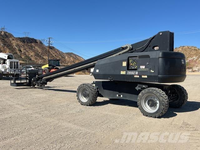 JLG 800S Teleskop bomlifter