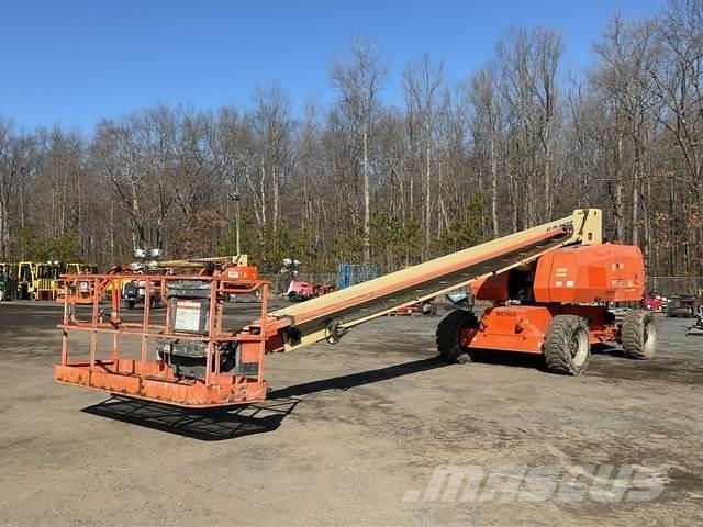 JLG 800S Teleskop bomlifter