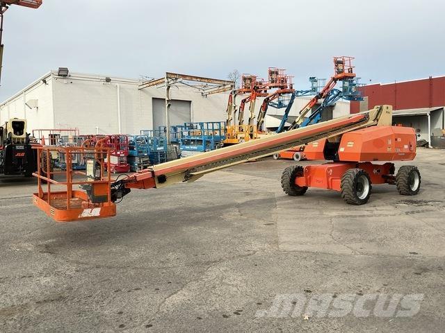 JLG 800S Teleskop bomlifter