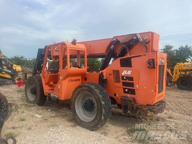 JLG 8042 Teleskoplastere
