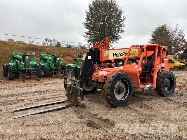 JLG 8042 Teleskoplastere