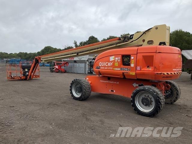JLG 860SJ Teleskop bomlifter
