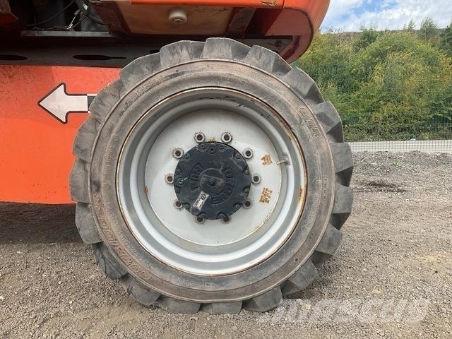 JLG 860SJ Teleskop bomlifter