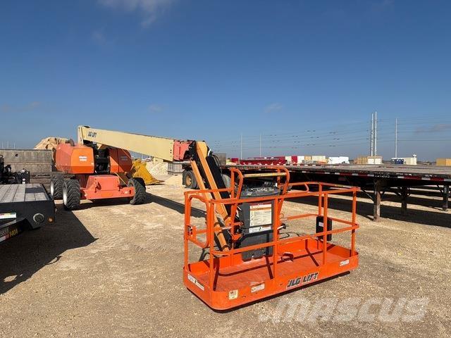 JLG 860SJ Teleskop bomlifter