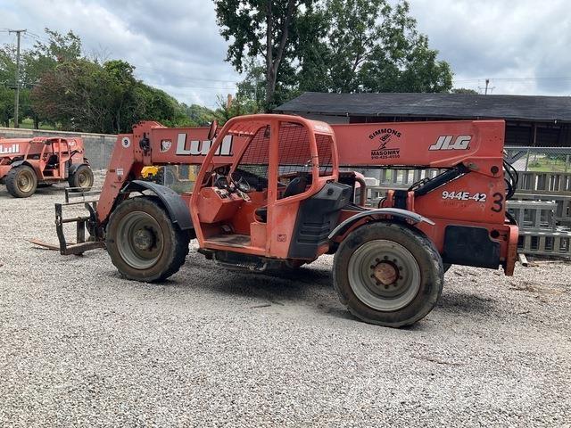 JLG 944E-42 Teleskoplastere