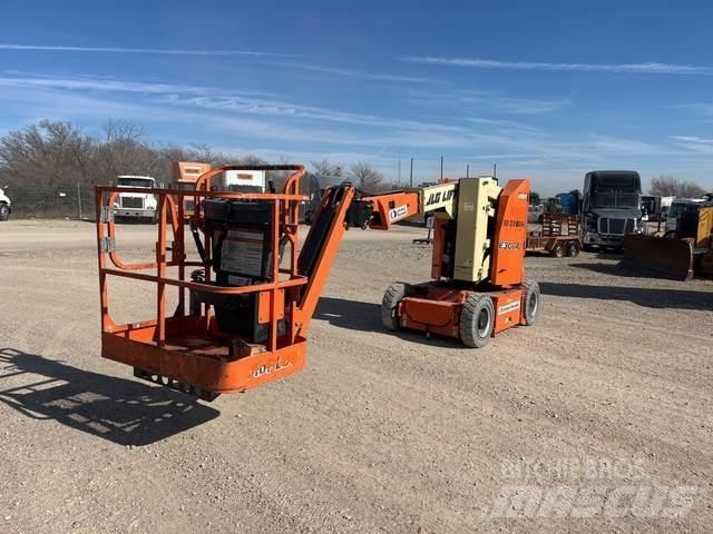 JLG E300 AJP Leddede bomlifter