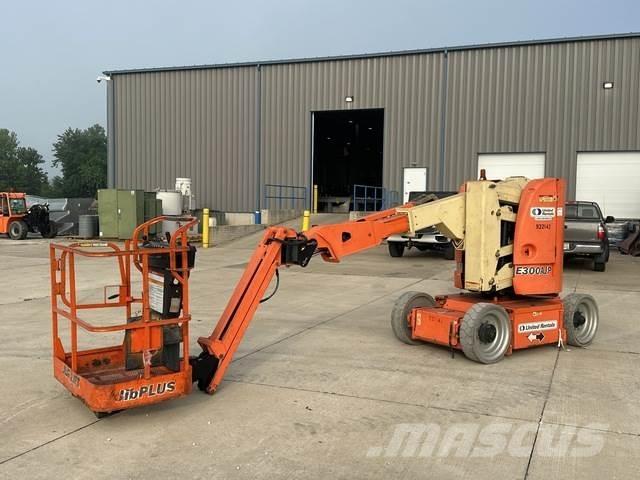 JLG E3000AJP Leddede bomlifter