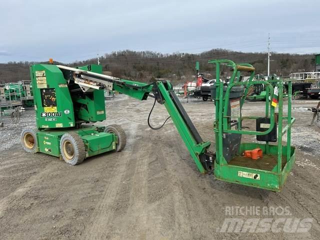 JLG E300AJ Leddede bomlifter