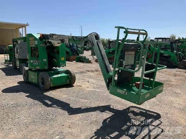 JLG E300AJ Leddede bomlifter