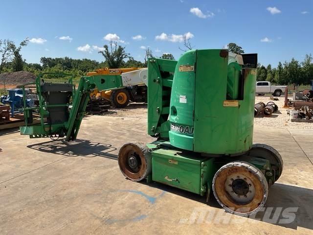 JLG E300AJ Leddede bomlifter