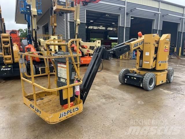 JLG E300AJP Leddede bomlifter