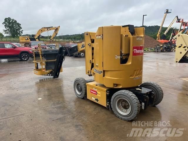 JLG E300AJP Leddede bomlifter