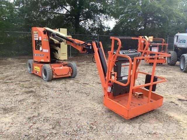 JLG E300AJP Leddede bomlifter