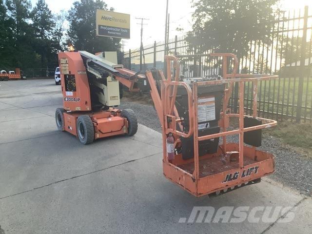 JLG E300AJP Leddede bomlifter