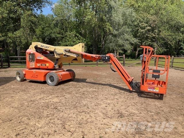 JLG E400AJPN Leddede bomlifter