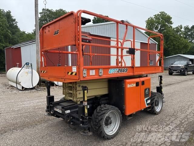JLG ERT2669 Sakselifter