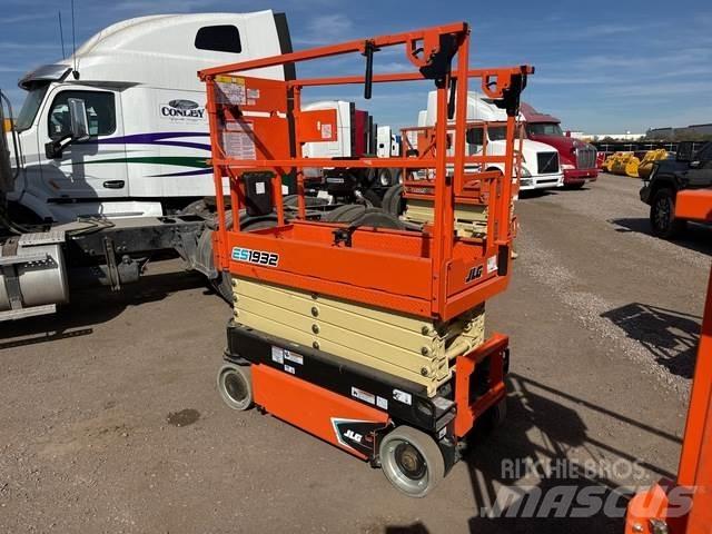 JLG ES1932 Sakselifter