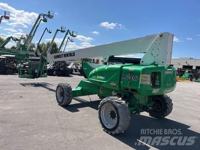 JLG M600JP Leddede bomlifter