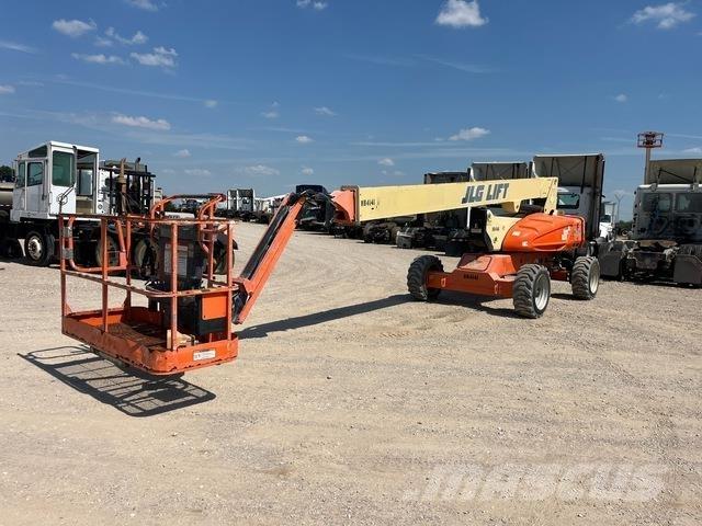 JLG M600JP Leddede bomlifter