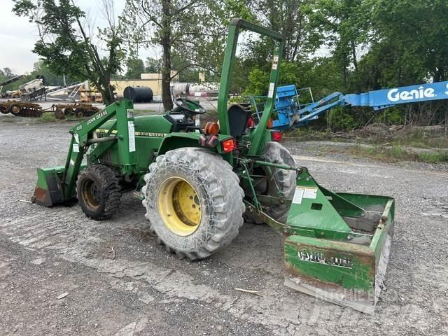 John Deere  Kompakttraktorer