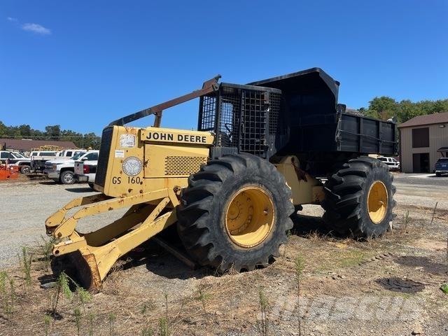 John Deere  Rammestyrte Dumpere