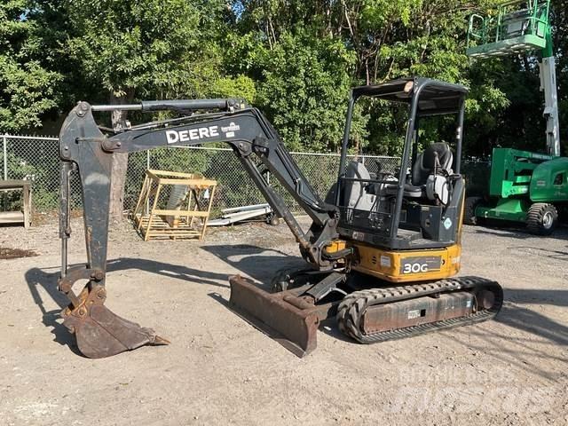 John Deere 30G Beltegraver