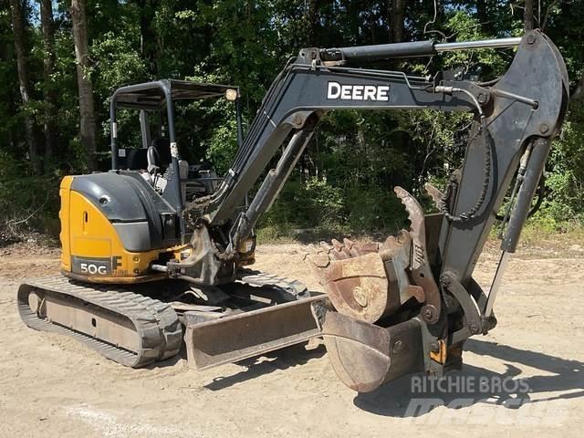 John Deere 50G Beltegraver