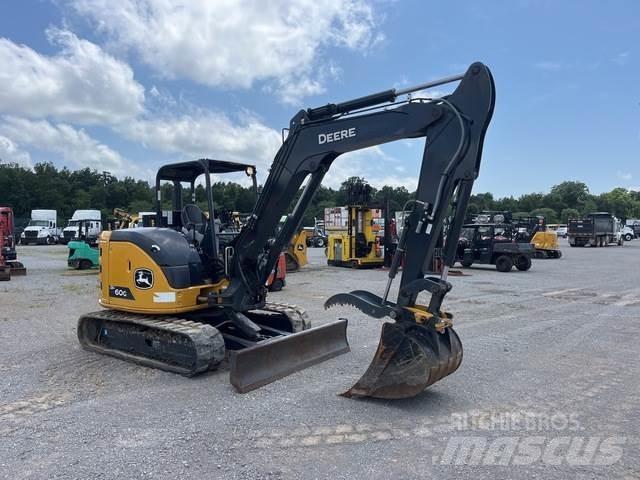 John Deere 60G Beltegraver