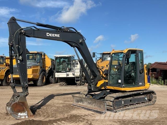 John Deere 85G Beltegraver