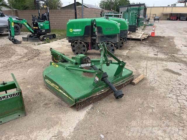 John Deere MX5 Beitepussere og toppkuttere
