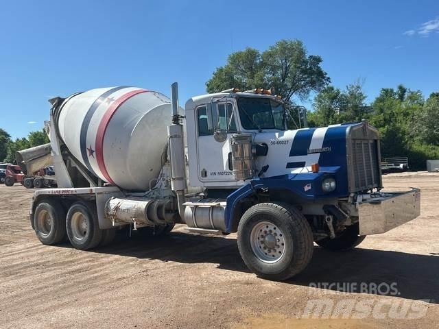 Kenworth C500 Andre lastebiler