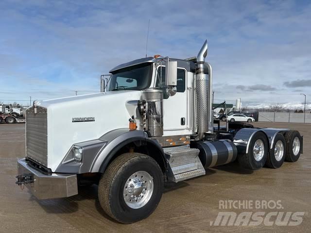 Kenworth T800W Trekkvogner