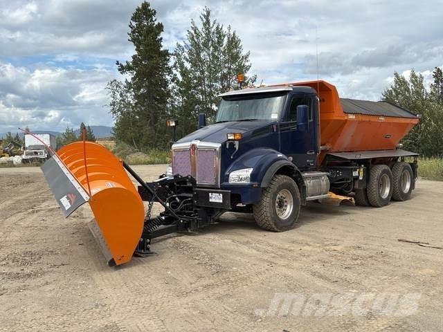 Kenworth T880 Snøploger- og skjær