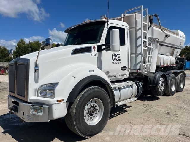 Kenworth T880 Betongbiler