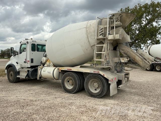 Kenworth T880 Andre lastebiler