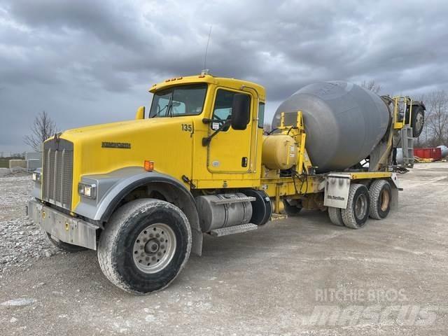 Kenworth W900 Andre lastebiler